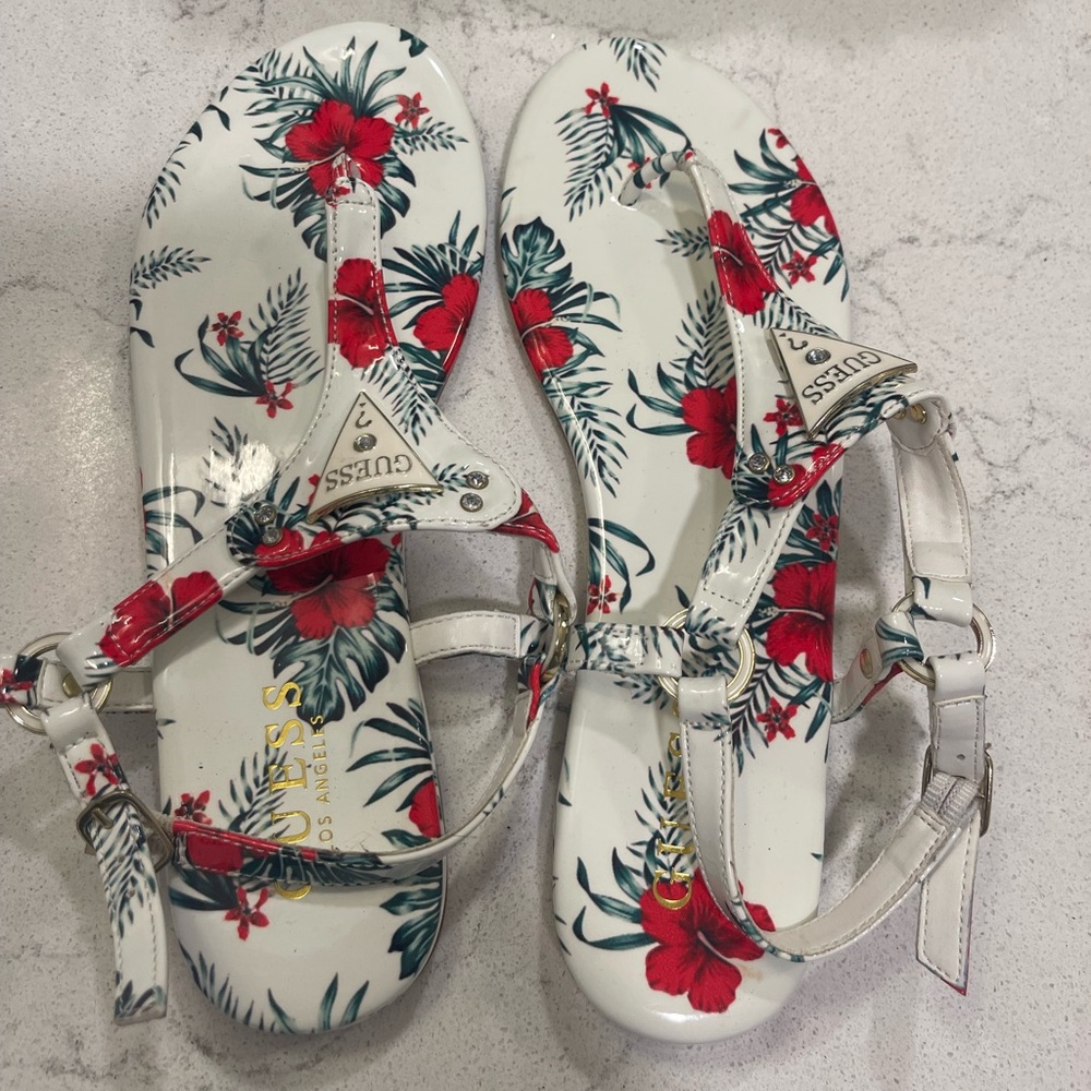 Guess Flower Sandles
